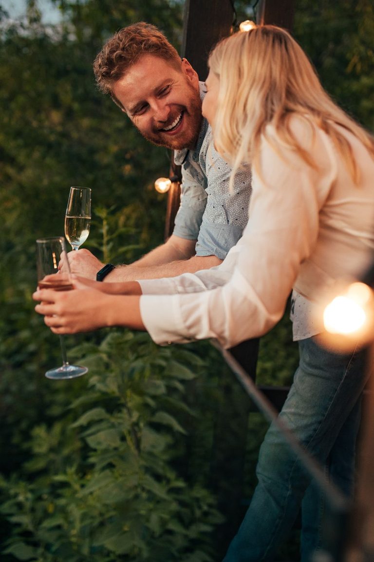 55 Best First Date Questions to Ask Anyone